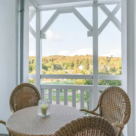 Attraktive Fuer Vier Mit Balkon In ゼリン